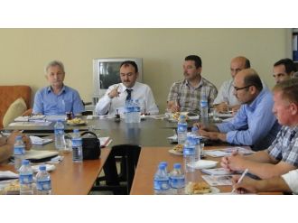 Milli Eğitim Müdürü Bilal Yılmaz Çandıroğlu 16 İlçe Milli Eğitim Müdürü İle Toplantı Yaptı