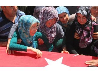 Şehit Nişanlıya Son Bakış