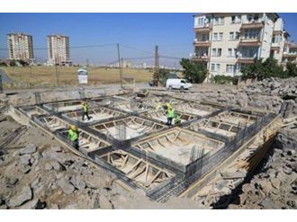 Tavlusun Mahallesi Çok Amaçlı Sosyal Tesis Ve Kapalı Pazar Yerine Kavuşuyor