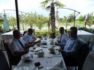 Sarp Sınır Kapısı’nda Yaşanan Sorunların Çözümü İçin Bir Araya Geldiler