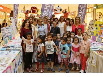 Minikler, Es Çocuk Evin’de Öğrendiklerini Sergilediler