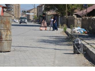 Yüksekova’nın Dört Bir Yanı Patlayıcılarla Dolu