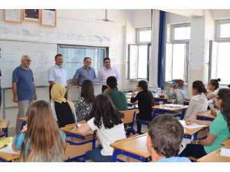 Kaymakam Karaaslan Kursa Katılan Öğrencileri Ziyaret Etti