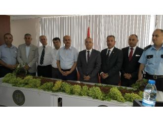 Salihli’de İlk Çekirdeksiz Kuru Üzüm Borsa’ya Geldi