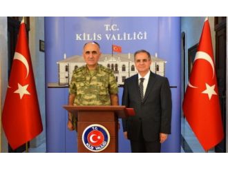 6.mekanize Piyade Tümen Komutanı Tümgeneral Erbaş, Vali Tapsız’ı Ziyaret Etti