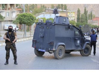 Pkk’lı Terörist Hakkari’de Defnedildi