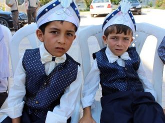 Kale İlçesinde 70 Çocuk Sünnet Oldu
