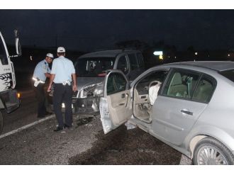 Beyşehir’de Hastane Dönüşü Kaza: 6 Yaralı