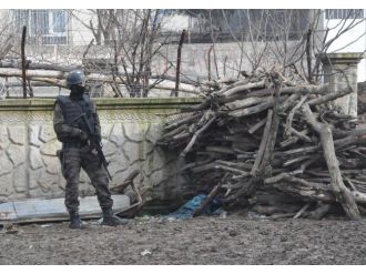 Batman’da ’Öz Yönetim’ Operasyonu: 2 Gözaltı