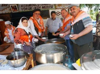 Yörüklerden Şehitlere Saygı