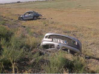 Otomobil Şarampole Uçtu: 2 Ölü