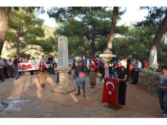 Başkan Özakcan, Vatandaşları Gözpınar Şehitlerini Anma Törenine Davet Etti