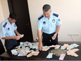 Dilencinin Üzerinden Çıkan Para Şaşkına Çevirdi