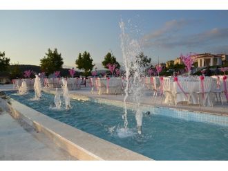 Erguvan’da Düğün Sezonu Açıldı