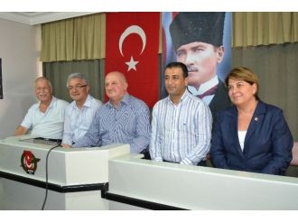 Chp Milletvekili Heyeti Koalisyon Sürecini Anlatmak İçin Adana’da