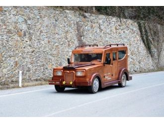 Laz Rover’in Mucidi Vali Odabaş’ı Ziyaret Etti