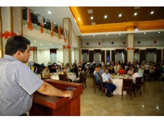 Esenler Hacı Adaylarını Uğurladı