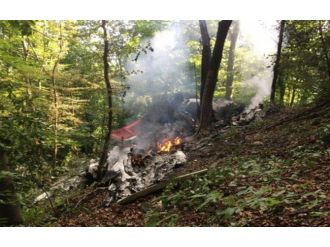 Uçaklar Havada Çarpıştı: 7 Ölü