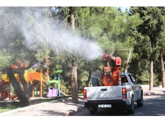 Akhisar’da İlaçlama Tam Gaz