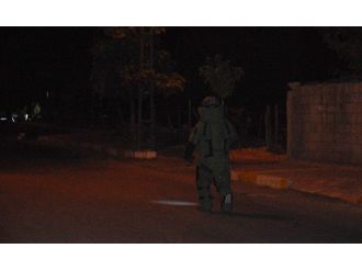 Çöp İçerisinde Işıkları Yanıp Sönen Oyuncak Bomba Sanıldı