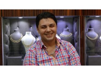 Altın Fiyatları Uçtu, Müşteriler Azaldı