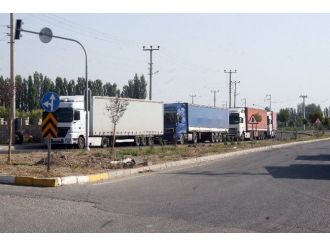 Iğdır-doğubayazıt Karayolu Halen Kapalı