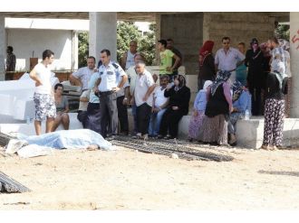 17 Yaşındaki Ehliyetsiz Sürücü, Emanet Araçla Bir Hayatı Söndürdü