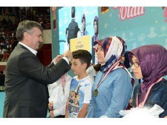 Komek Yaz Okulu’ndan Muhteşem Final Gecesi