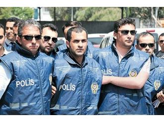 Seri Katilin Öldürdüğü Ayşe’nin Annesi Karara İsyan Etti