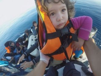 Sahil Güvenlik Hayat Kurtarmaya Devam Ediyor