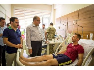 Belediye Başkanı Kutlu’dan Yaralı Askerlere Ziyaret