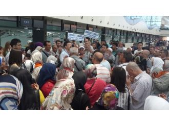 Ankara’dan İlk Hacı Kafilesinin Kutsal Topraklara Yolcuğu Başladı