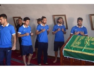 Kırıkhan Spor’dan Türbe Ziyareti