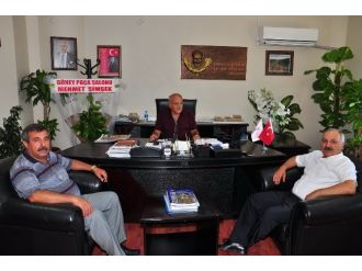 Mersin Esob Başkanı Dinçer’den, Adana Esob’a Taziye Ve Tebrik Ziyareti