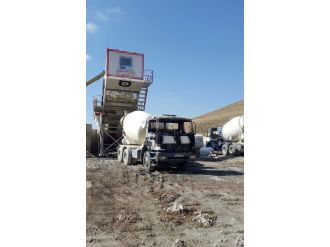 Pkk Terörü: 17 İş Makinesi Yakıldı