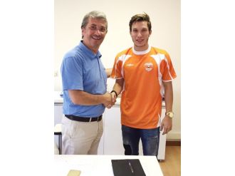 Canberk Dilaver, Adanaspor İle 3 Yıllık Sözleşme İmzaladı