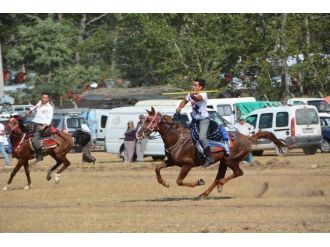 Seydikemer’de Atlı Cirit Gösterileri Kültür Şenliğine Renk Kattı