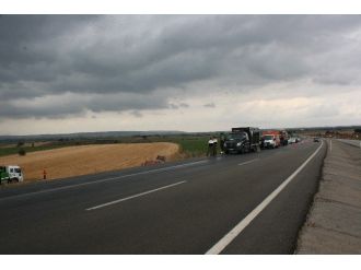 Sülfürik Asit Taşıyan Tanker Devrildi: 1 Ölü