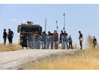 Gözaltındaki Eş Başkan Sağlık Kontrolünden Geçti