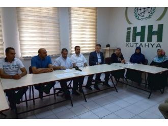 Şehit Asker Ve Polislerin Ruhlarına İthafen Bin Hatim Kampanyası