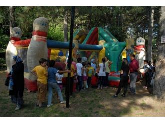 Bolvadin’de Çocuk Tiyatrosuna Yoğun İlgi