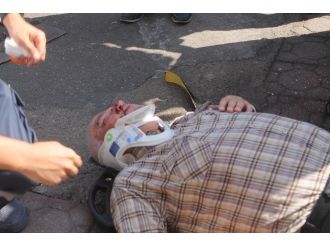 Tümseğe Takılıp Düşen Yaşlı Adam Yaralandı