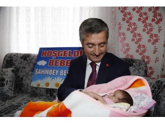 4 Yılda 33 Bin Bebeğe Şahinbey Belediyesi’nden Ziyaret