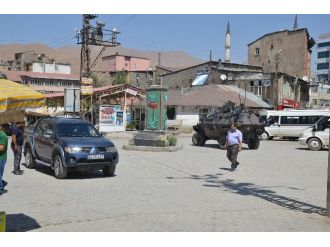 ‘Çatışma Çıkacak’ Söylentileri Mahalleyi Boşalttırdı