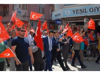 Bolvadin’de Teröre Lanet Yürüyüşü Yapıldı