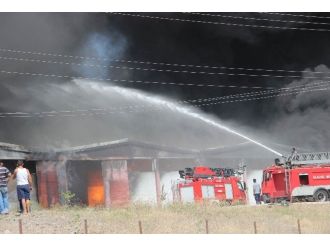 Elazığ’da Fabrika Yangını