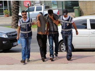 Alanya’da Uyuşturucu Operasyonu: İki Gözaltı