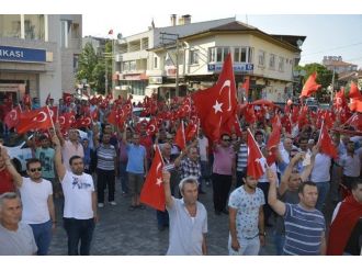 Sarayköy’de Terörü Protesto Yürüyüşü
