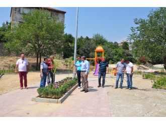 Nazilli Belediyesi, İsabeyli’de Çocuk Oyun Parkını Tamamladı
