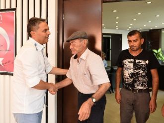 Şehit Dedesinden Başkan Uysal’a Ziyaret